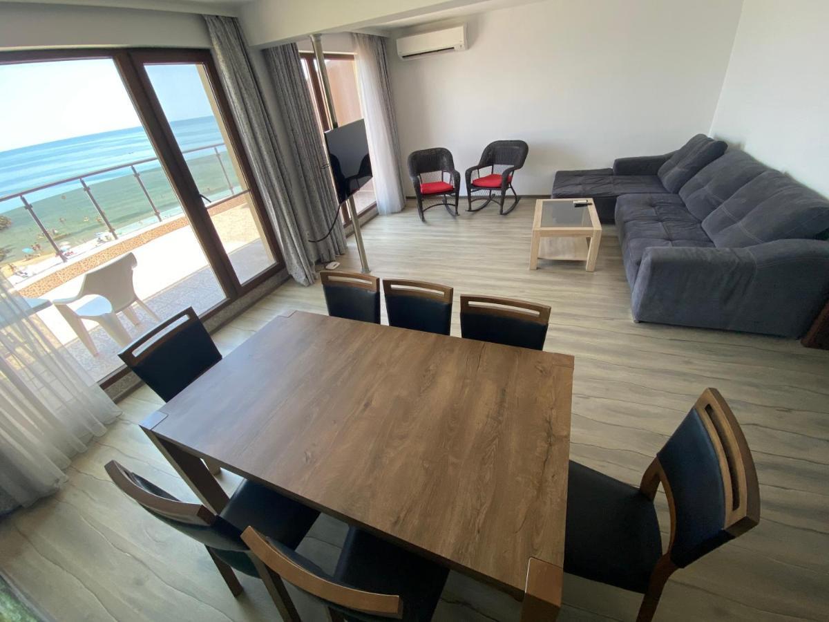 Апартамент Apartments Pomorie