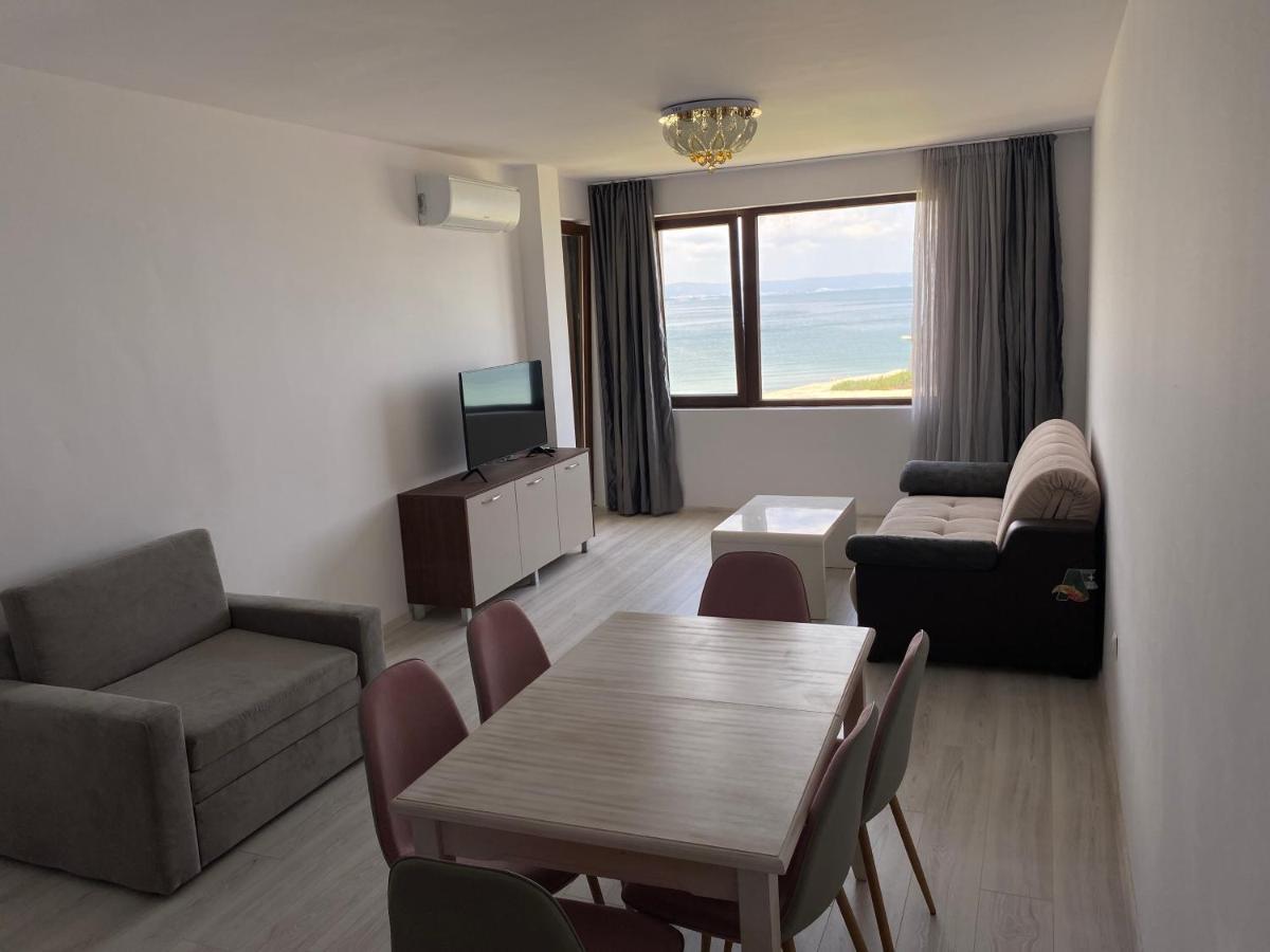 Apartments Pomorie *