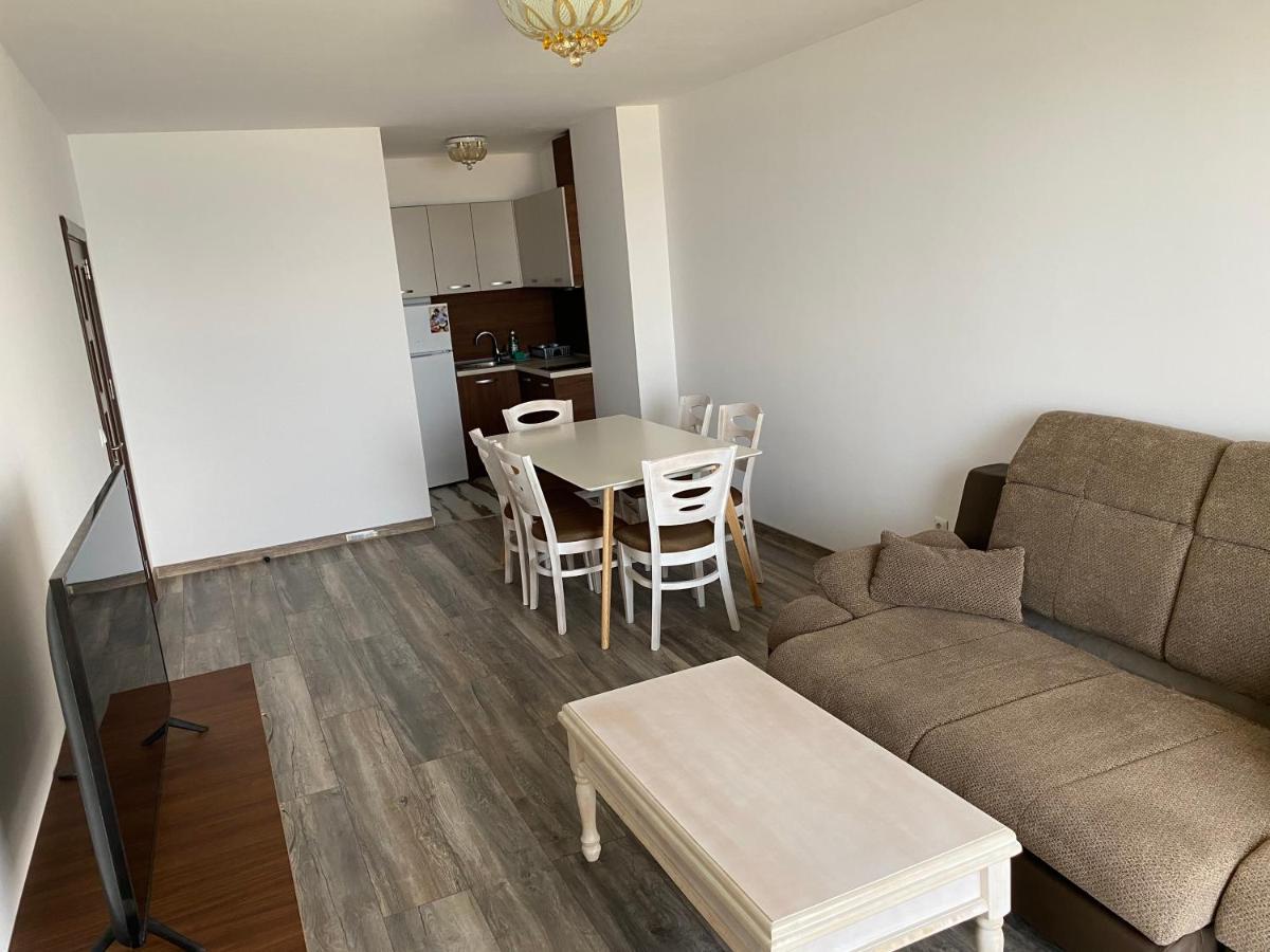 Апартамент Apartments Pomorie