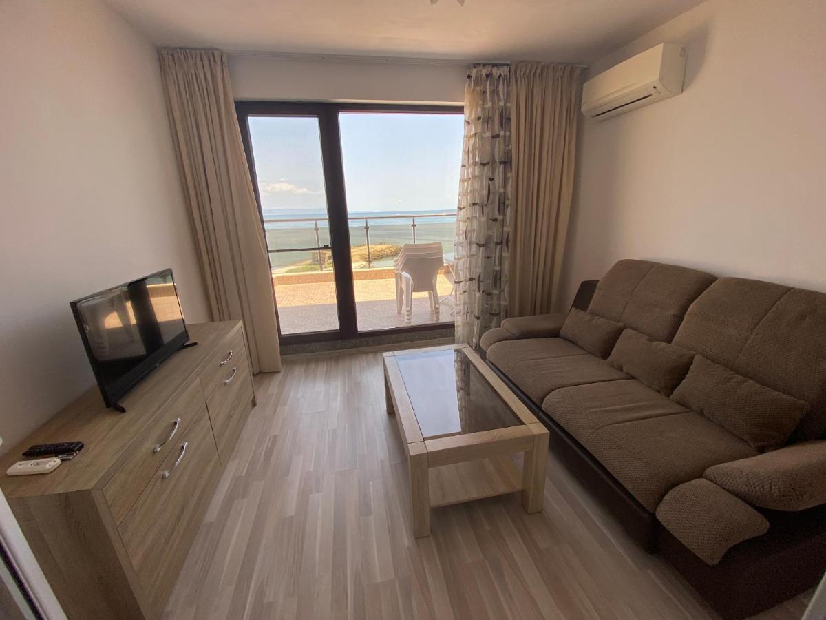 Apartments Pomorie *