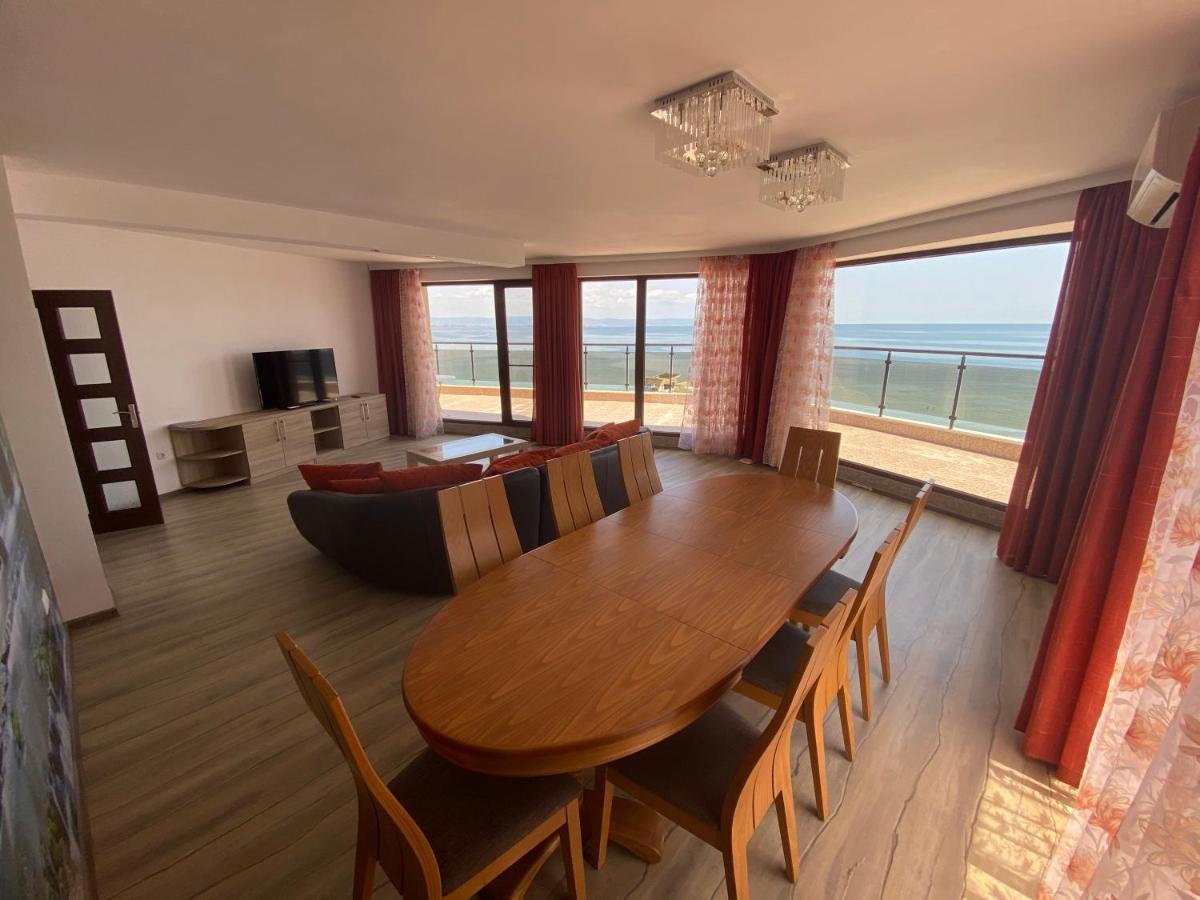 Apartments Pomorie * Поморие